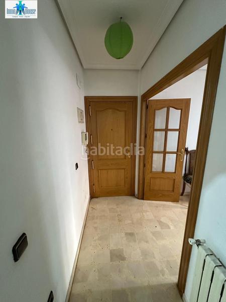 Foto adfc6bd6-869c-454b-8676-841ac2fb5945. Apartament amb calefacció a Ensanche - Franciscanos Albacete