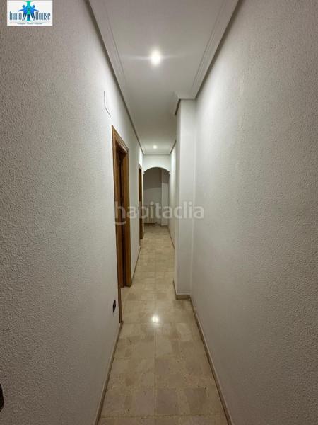 Foto bf49c8e6-0739-4fc2-9d45-bd5e3cf6e2ea. Apartament amb calefacció a Ensanche - Franciscanos Albacete