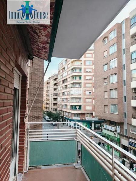 Foto 208674f8-b75c-4a89-9a4e-1bab35806ede. Etagenwohnung mit heizung in Feria Albacete