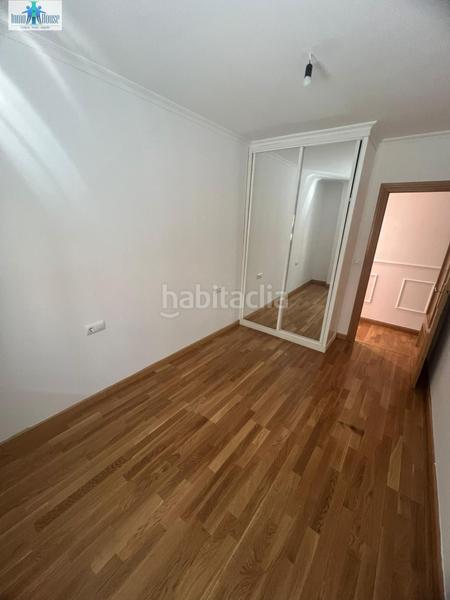 Foto 869a48f4-0d12-48ec-aa15-8db235376a87. Pis amb calefacció aparcament a San Antonio Abad Albacete