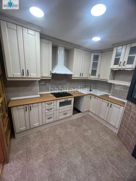 Foto a374d8e0-e4d6-4f68-9975-6ce877624ead. Pis amb calefacció aparcament a San Antonio Abad Albacete