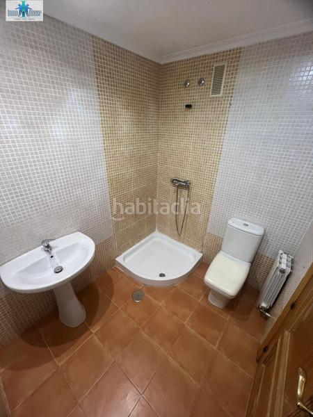 Foto f81f9650-7aaa-44ac-8cf9-9b312879f2c1. Pis amb calefacció aparcament a San Antonio Abad Albacete