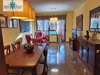 Appartement à Estación. Piso en venta en zona estacion