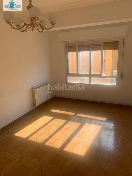 Foto 96d0dd6f-8acd-4cfb-ab93-761074292574. Appartamento con riscaldamento in Feria Albacete