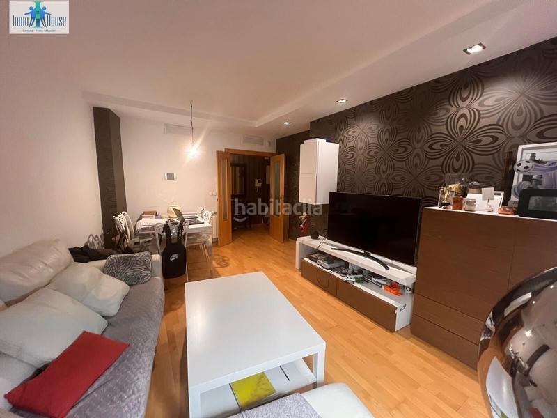 Foto 452c9f89-27a8-4bd1-a5dc-ee8e758cb4c5. Apartment with heating in Carretas - Pajarita Albacete