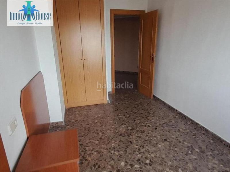 Foto a48dbdd9-69e7-40fe-945b-e0f67b3a7a6d. Piso  en venta zona llanos del aguila en Pedanías - Extrarradio Albacete