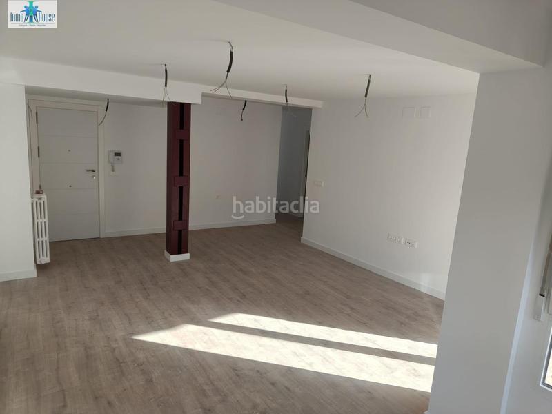 Foto 92a09f36-ad08-457c-b5f4-ec3ad53223ee. Appartement avec chauffage dans Centro Albacete