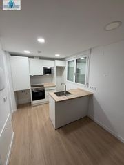 Apartamento en La Milagrosa. Se vende apartamento en zona carretasalbacenter