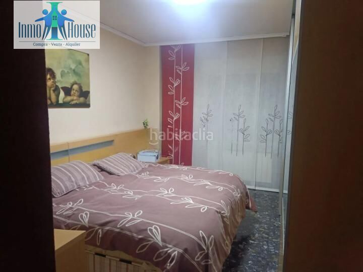 Foto c869d3cc-dc52-49ae-8fce-2509367c5864. Planta baixa amb calefacció aparcament piscina a Albacete