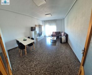 Appartement à San Pablo. Se vende piso zona carretera de jaen