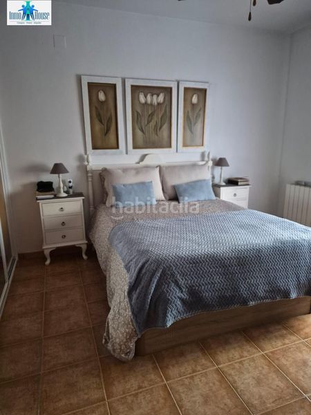 Foto b3b3e4aa-cd9b-45d8-8858-b0294edcd608. Xalet amb calefacció aparcament piscina a Motilleja