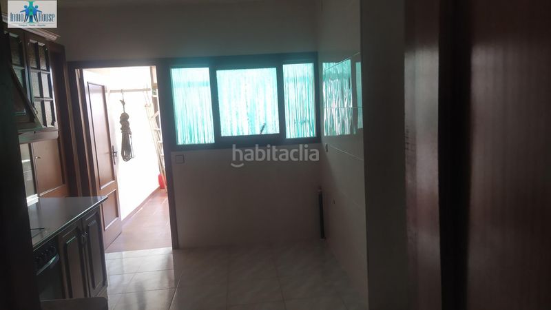 Foto 50d4a8b7-7d3b-4164-afff-d874942f2312. Xalet amb aparcament a Mahora
