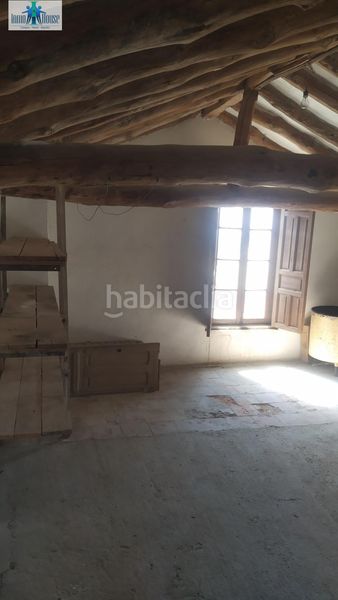 Foto c9ada176-f9d5-4780-96f9-c75ba0bd752c. Xalet amb aparcament a Mahora