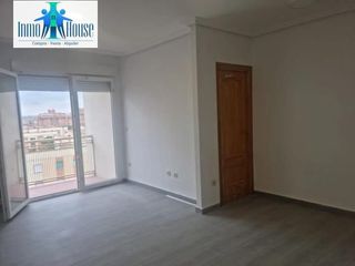 Pis a Hospital. Piso en venta zona hospital