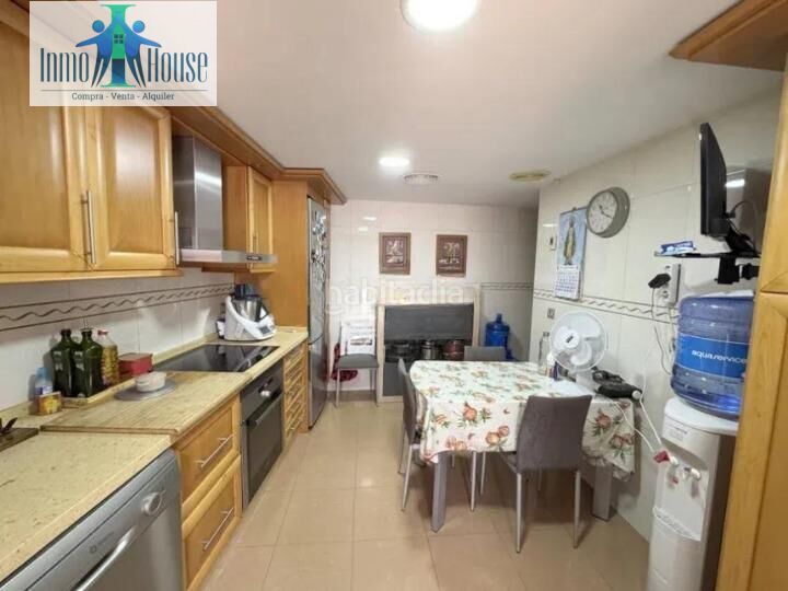 Foto c2b83232-6986-4b26-b57e-229ee407f8f2. Pis amb calefacció aparcament a Carretas - Pajarita Albacete