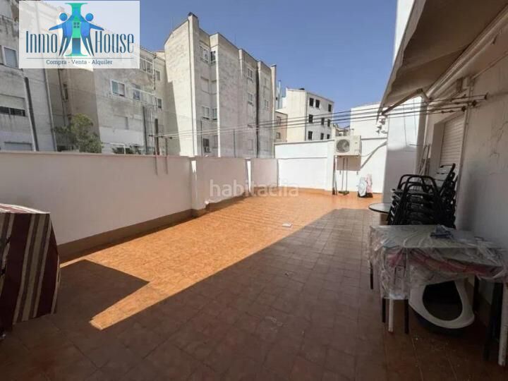 Foto c2efb1d1-e876-4846-bc0c-2fbbdf190574. Pis amb calefacció aparcament a Carretas - Pajarita Albacete