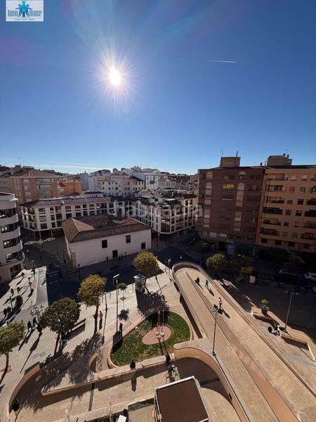 Foto 0568955f-959e-4eb0-a692-9e56f9ab0eca. Pis amb aparcament a Centro Albacete