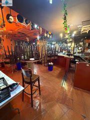 Lloguer Local Comercial a Feria. Local en venta y alquiler