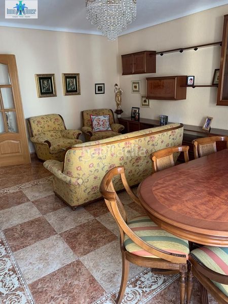 Foto 44e7d8ae-8c35-4f62-b6e2-e3db47f74ad5. Pis amb aparcament a Feria Albacete