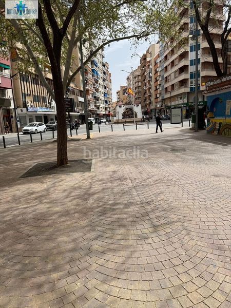 Foto 9fd8199a-9795-42be-8ec2-8f80005f61a6. Pis a Feria Albacete