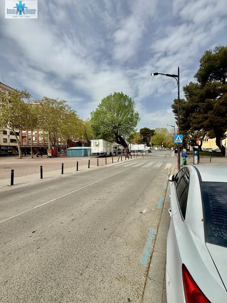 Foto f8bf9085-49ae-4099-a423-f20f7777c8f2. Pis a Feria Albacete