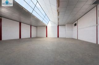 Nau industrial a Pedanías - Extrarradio. Se vende nave  poligono campollano