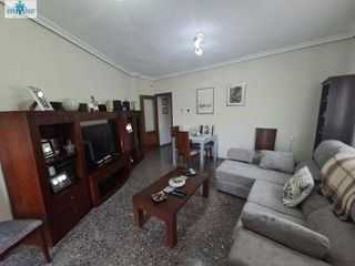 Pis a Hospital. Piso en venta zona hospital