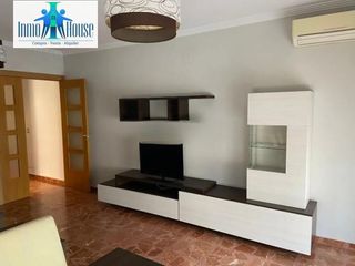 Affitto Appartamento in San Pablo. Ref181 inmohouse alquila piso en zona feria