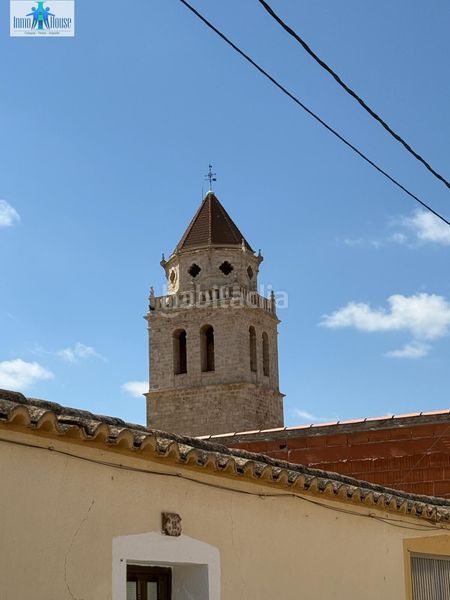 Foto c2d743d8-e4fd-473e-b22a-de5f41521e1c. Casa amb calefacció aparcament a Mahora