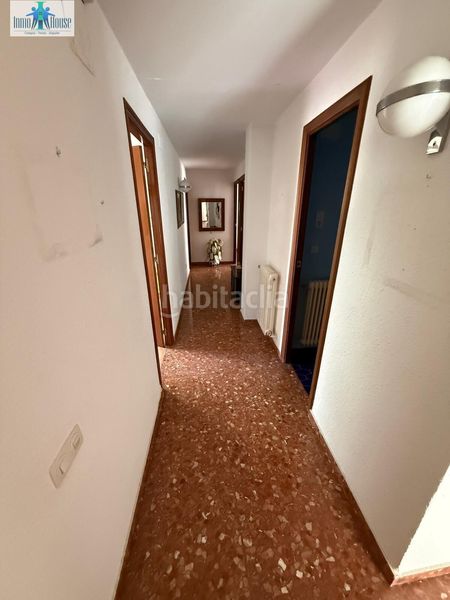 Foto f6a3400b-ba56-4713-bf7f-55a6efb1cfa9. Casa amb calefacció aparcament a Mahora