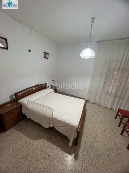 Foto accbf31b-2270-43b6-a468-46a3bc04b0ff. Casa a Alcadozo