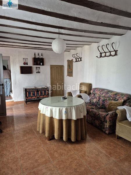Foto c83d7774-7498-416e-b4cb-0b969a628a28. Casa a Alcadozo