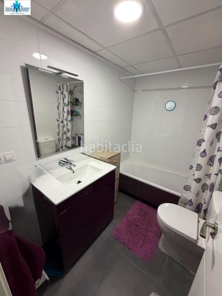 Foto df85a8f2-fb14-4e55-bb68-a8b50851dc04. Casa adossada amb calefacció aparcament piscina a Albacete