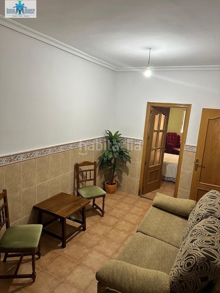 Foto 7ec5ec1b-c4b0-4e84-a279-d1a3537beff7. Casa adossada amb calefacció aparcament a San Pablo Albacete