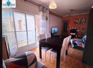 Location Appartement à Ensanche - Franciscanos. Alquiler piso para estudiantes  albacete