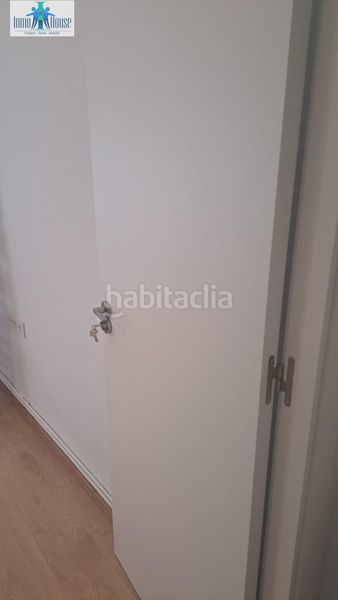Foto ea4fe67b-7a32-480e-8f10-34f456c8d5b4. Pis amb calefacció a Ensanche - Franciscanos Albacete