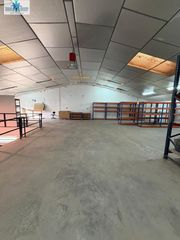 Capannone industriale in Pedanías - Extrarradio. Se vende nave en poligono campollano