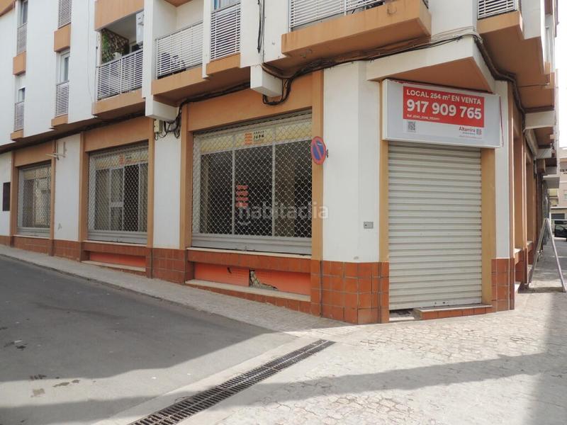 Foto e7d97281-5161-4d08-8679-eafb8634dc43. Geschäftsraum in Almenara