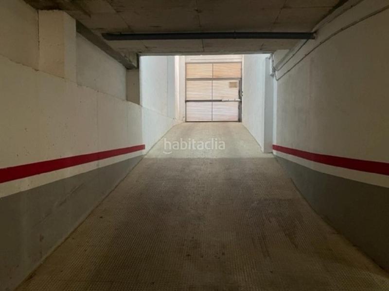 Foto 962203d1-3e7d-407d-8586-134b5f148e5d. Aparcament cotxe a Alginet
