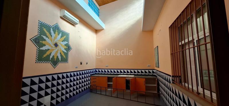 Foto 2faa2e5e-85a1-48d0-85ad-c691506d9bae. Nau industrial a Centro-El Castillo Sagunt