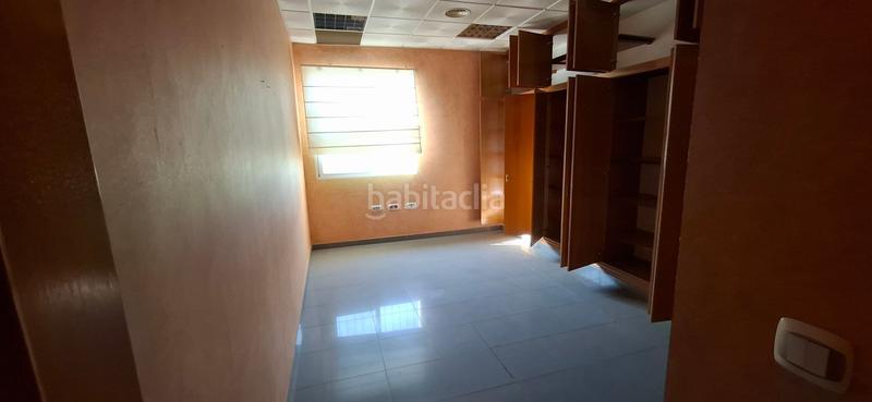 Foto 334574f9-ff69-4718-ab74-1712c4b2fef0. Nau industrial a Centro-El Castillo Sagunt