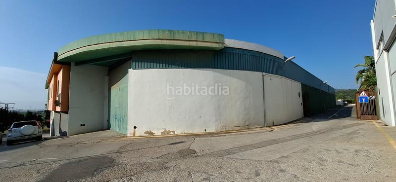 Foto ac9be22e-36cf-47be-aef6-d8588a884e83. Nau industrial a Centro-El Castillo Sagunt