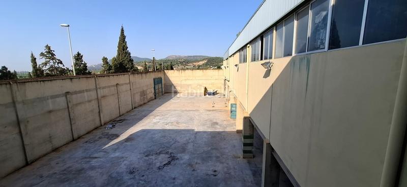 Foto df8010c1-9dea-4653-9ff4-1b06835d0b3f. Nau industrial a Centro-El Castillo Sagunt
