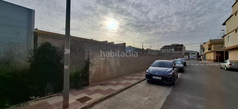 Foto 54f0b92a-47e9-4e54-85f8-bfea5b30cdf8. Terreny residencial a Algemesí