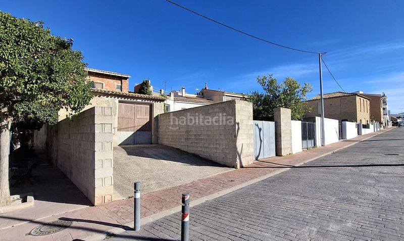 Foto af837a95-9f98-4d10-8398-a9ce48afba59. Masia amb aparcament a Palomar