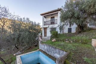 Xalet a Camino viejo del cementerio 9b. Oportunidad única de inversión en granada