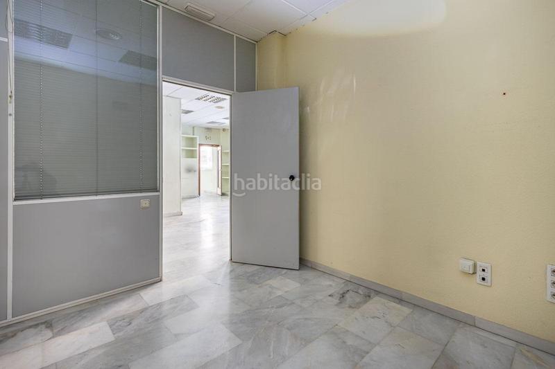 Foto 6ff802a0-9379-49a8-9d4e-788828e5be37. Geschäftsraum in avenida doctor oloriz 4 in Plaza de Toros Granada