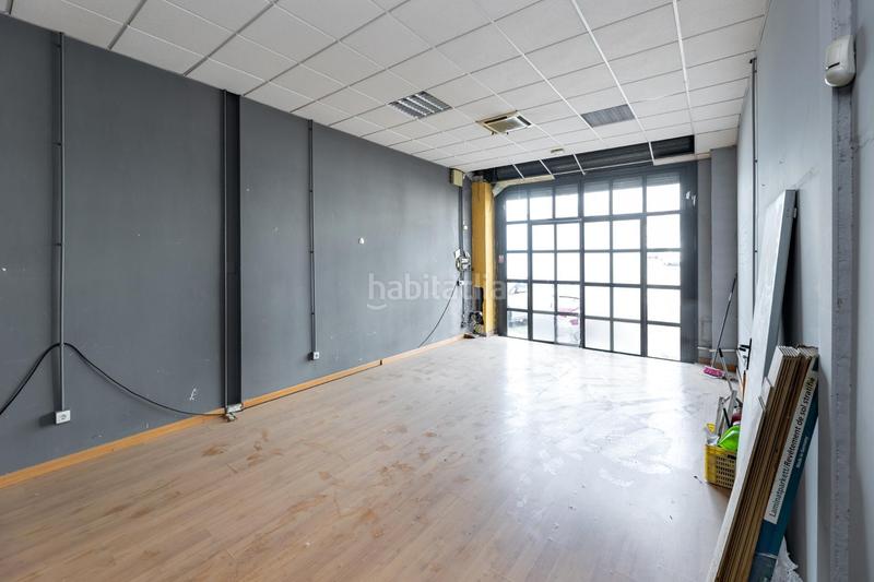 Foto f13a9f97-635c-427a-9b23-450b438e9a18. Business premise in calle loja 187 in Peligros