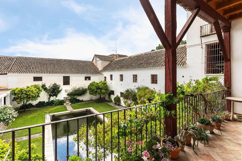 Foto 9c49aae0-5e9e-4857-aa29-10c1672bebf1. Chalet en calle puente virgen 2 se vende cortijo zona alitaje en Pinos Puente