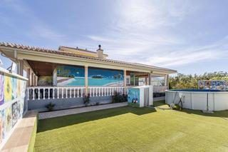 Chalet à Calle granada 6. Se vende cortijo  en moraleda de zafayona zona los tablazos